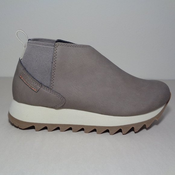 Merrell Size 7.5 M ALPINE CHELSEA Falcon Boots New Women's Shoes - Picture 2 of 13